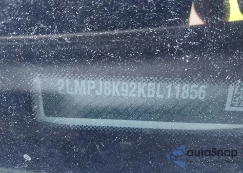 2019 Lincoln Nautilus Select z USA, uszkodzony, nr VIN 2LMPJ8K92KBL11856